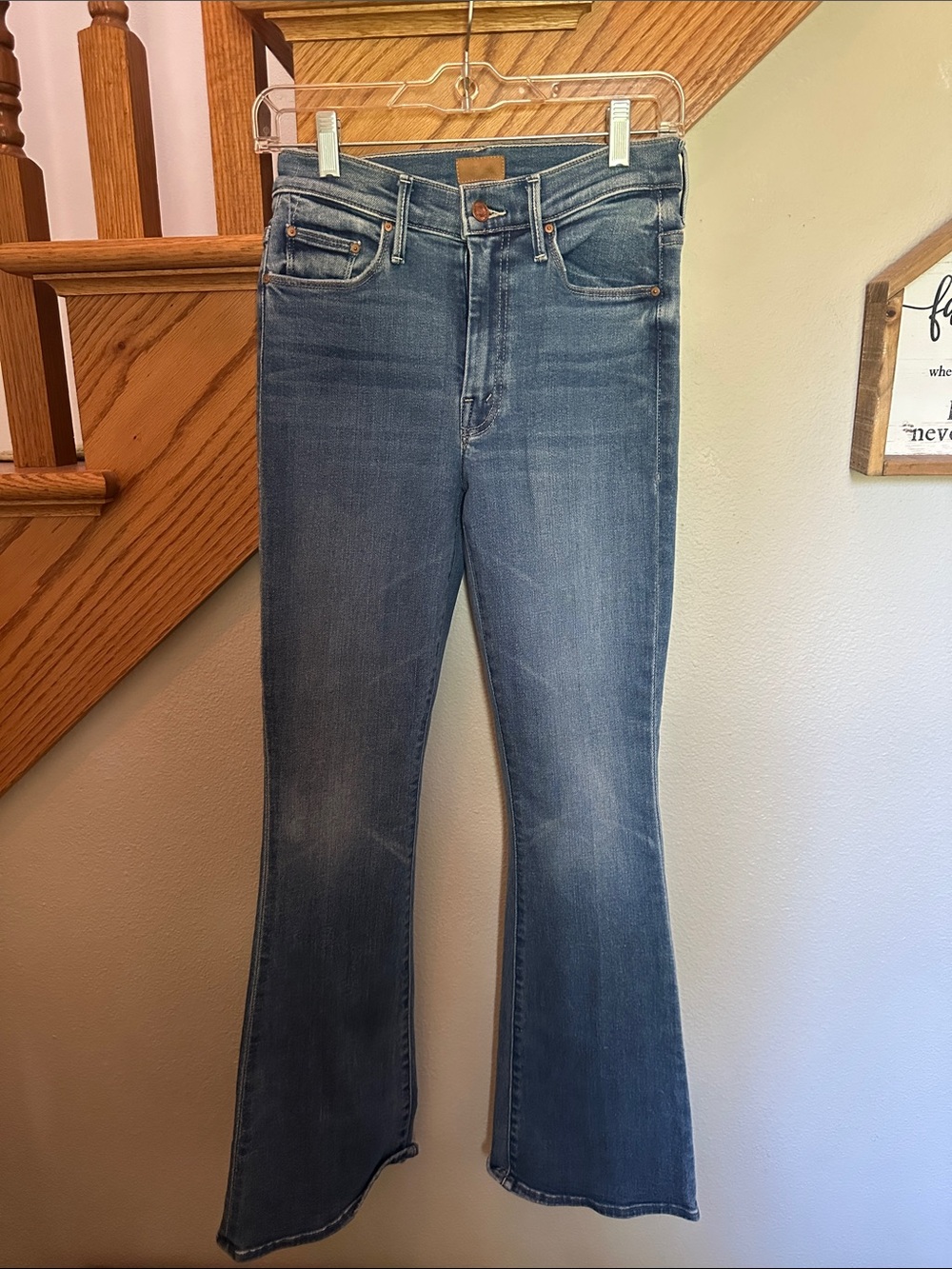 MOTHER The Weekender Women’s Blue Flared Jeans